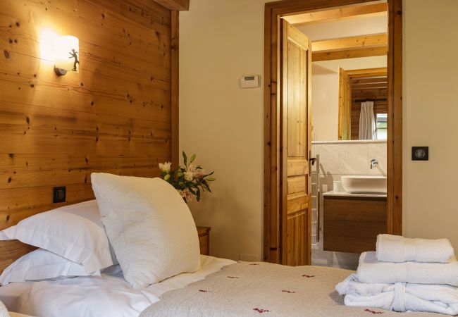 Chalet à Chamonix-Mont-Blanc - Chalet Valhalla 5*, Chamonix centre Chalet à Chamonix-Mont-Blanc - Chalet Valhalla 5*, Chamonix centre
