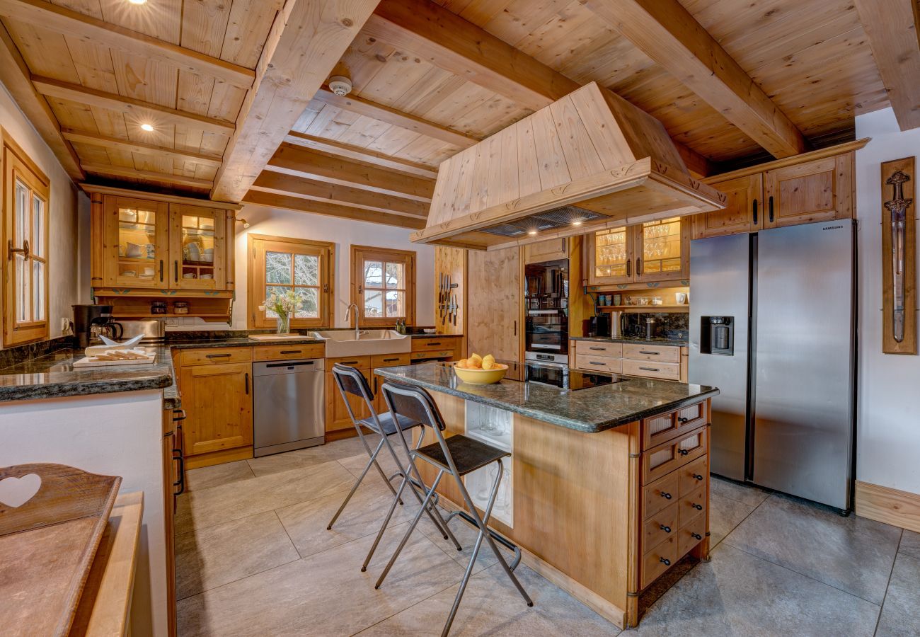 Chalet à Chamonix-Mont-Blanc - Chalet Valhalla 5*, Chamonix centre