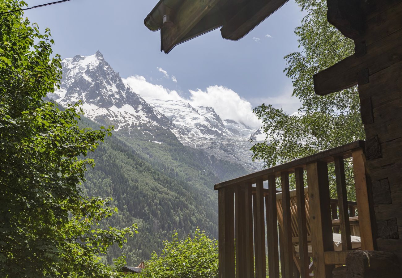 Cabane à Chamonix-Mont-Blanc - Stephen's Mazot à Chamonix