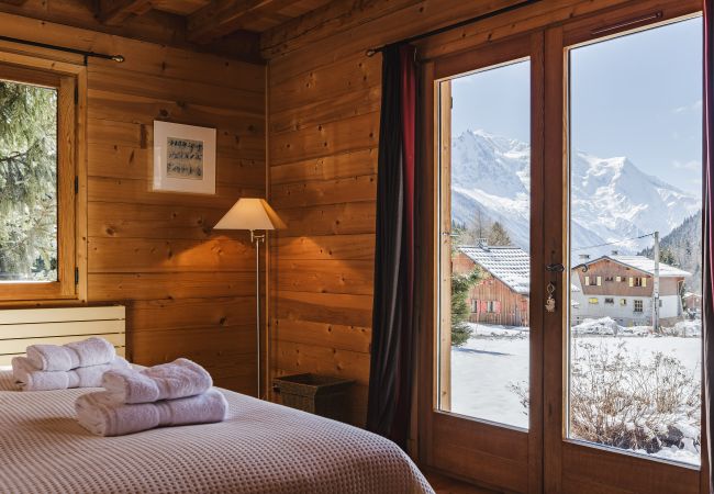 Chalet à Chamonix-Mont-Blanc - Chalet Guapa, escapade a la montagne, avec jacuzzi Chalet à Chamonix-Mont-Blanc - Chalet Guapa, escapade a la montagne, avec jacuzzi