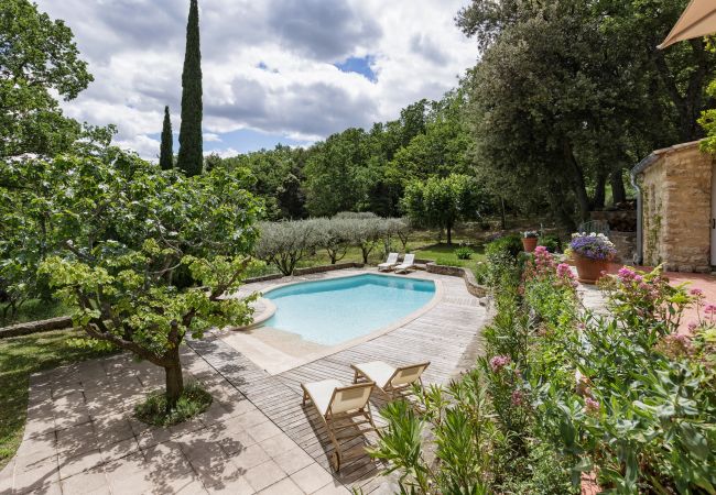 Villa in Suzette - Pool, Villa La Colline, beautiful view of Mt Ventoux Villa in Suzette - Pool, Villa La Colline, beautiful view of Mt Ventoux