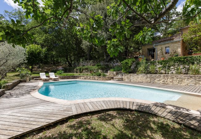 Villa in Suzette - Pool, Villa La Colline, beautiful view of Mt Ventoux Villa in Suzette - Pool, Villa La Colline, beautiful view of Mt Ventoux