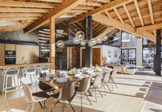 Chalet in Chamonix-Mont-Blanc - Chalet Black Squirrel luxury retreat with hot tub, sauna Chalet in Chamonix-Mont-Blanc - Chalet Black Squirrel luxury retreat with hot tub, sauna