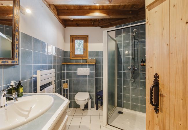 Chalet in Chamonix-Mont-Blanc - Chalet Guapa, mountain escape with hot tub Chalet in Chamonix-Mont-Blanc - Chalet Guapa, mountain escape with hot tub