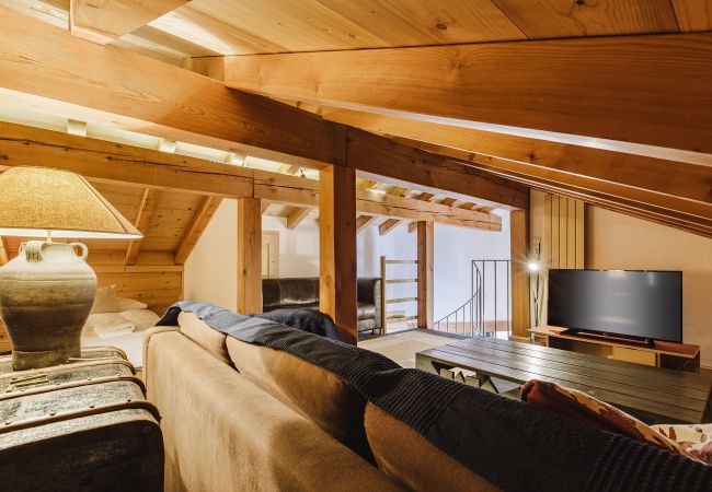 Chalet in Chamonix-Mont-Blanc - Chalet Guapa, mountain escape with hot tub Chalet in Chamonix-Mont-Blanc - Chalet Guapa, mountain escape with hot tub