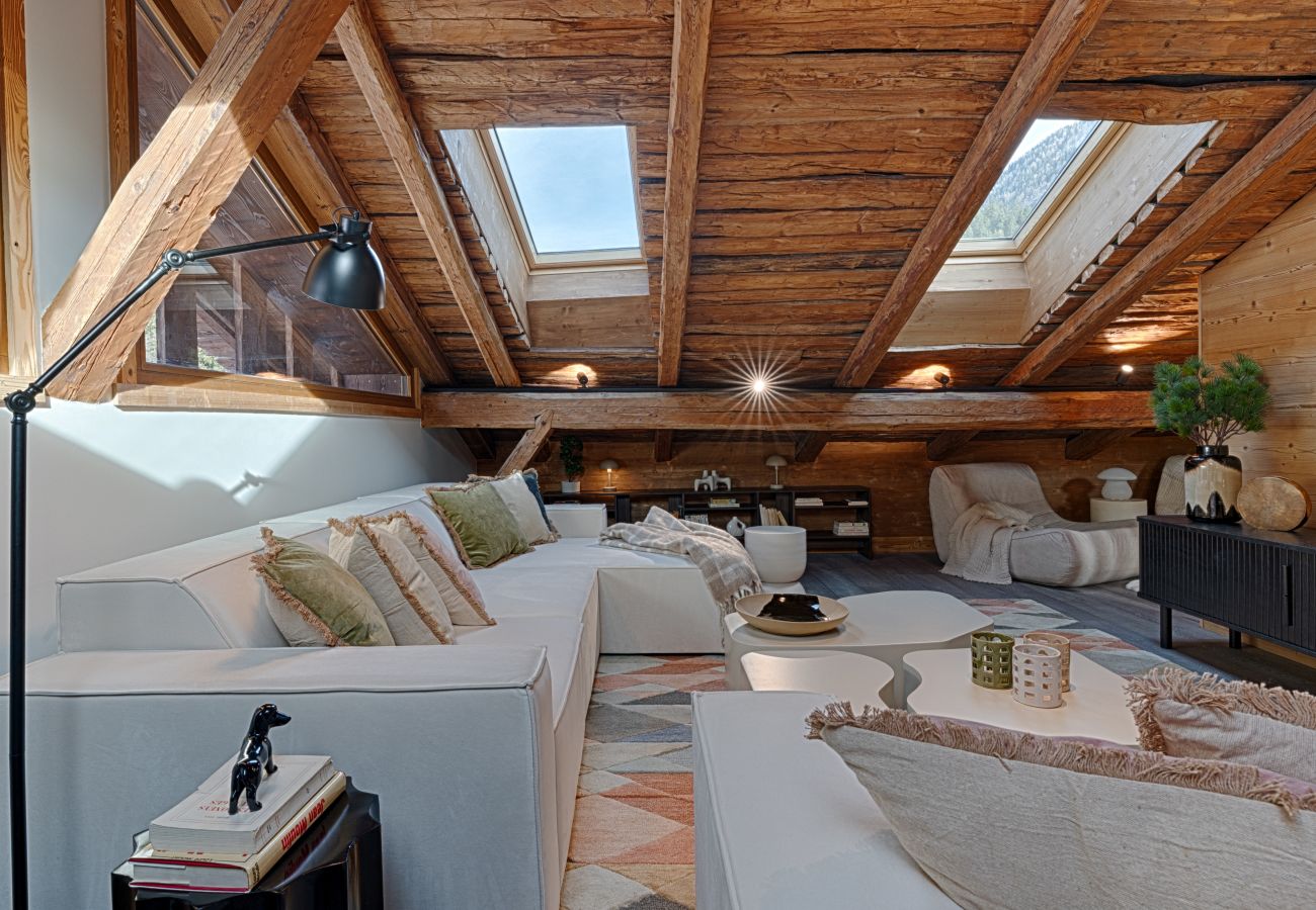 Chalet in Chamonix-Mont-Blanc - Chalet Chamwow, Les Tines